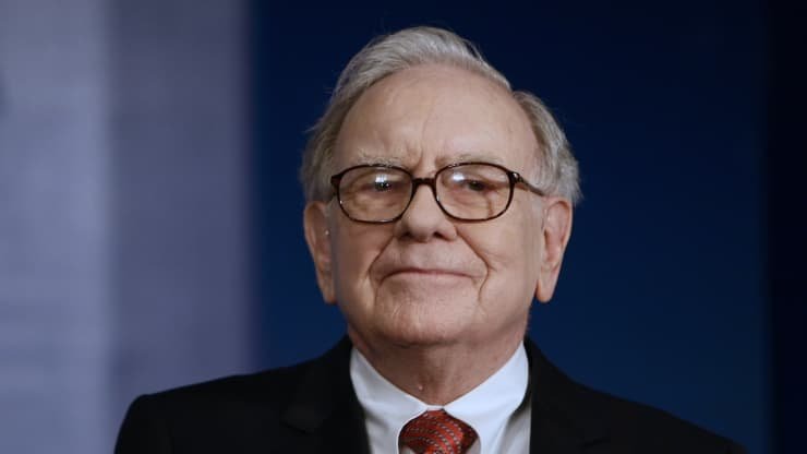 Warren Buffett calls this ‘indispensable’ life advice: ‘You can always tell someone to go to hell tomorrow’