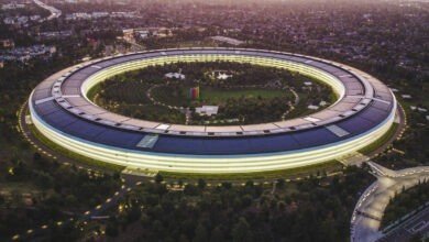 Apple pushes Bay Area employees into stringent return-to-office plan