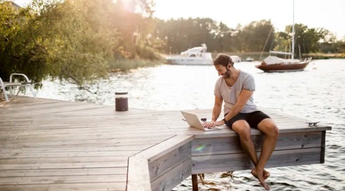 The top 3 skills you need to land a work-from-anywhere job in 2022