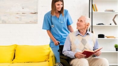 Build a Better Engagement Strategy for Senior Care Workers