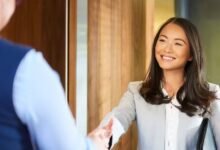 15 ways to make a great first impression without saying a word