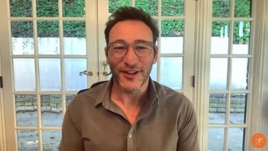Simon Sinek on Leadership, Storytelling, and Resilience: Answering Some of Your FAQs